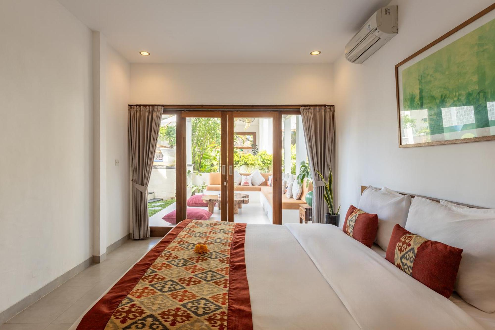 5 Bedroom Entire In Berawa Canggu Villa Dalung (Bali)